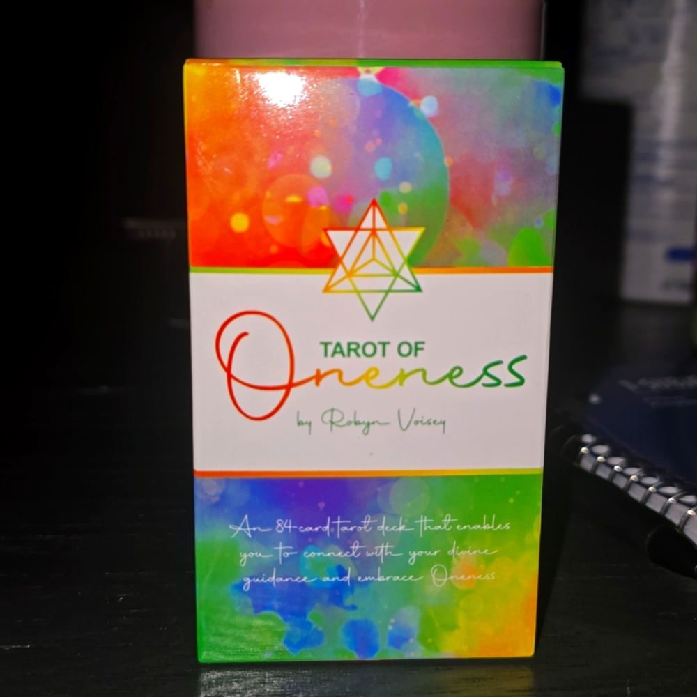 Tarot of Oneness by Robyn Voisey!! 💚